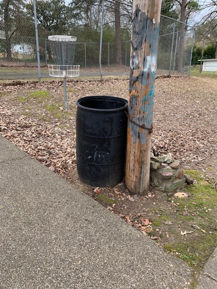 trash can available in park